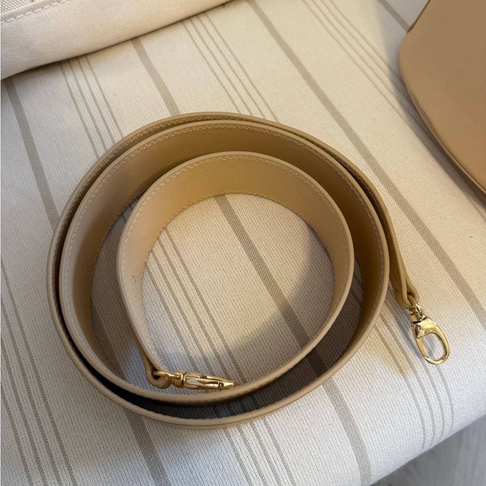 Destree Gunther Purse - Picture 4 of 5